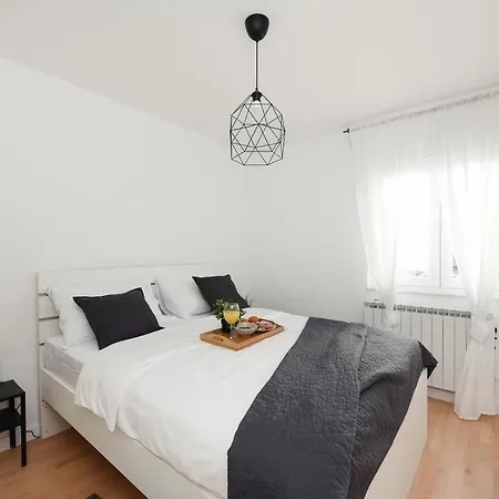דירה L&r Luxury Apartment- Free Parking *
