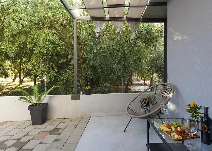 L&r Luxury Apartment- Free Parking * Задар