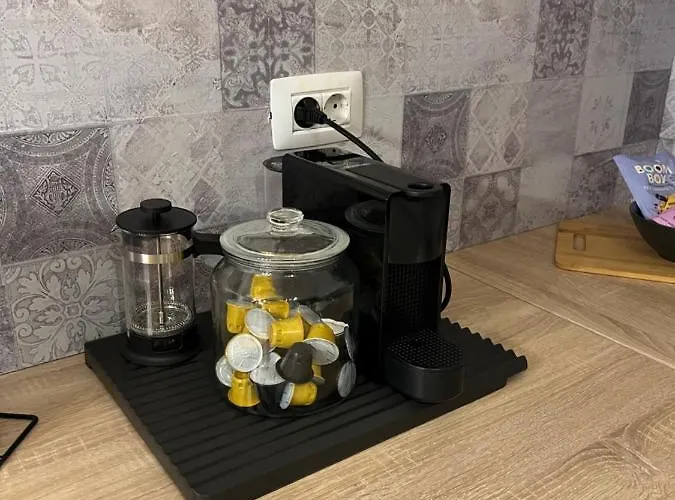 L&r Luxury Apartment- Free Parking زادار